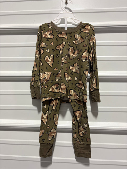 TWO PIECE LONG SLEEVE SET
