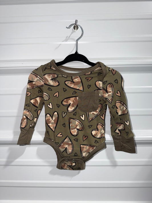 LONG SLEEVE ONESIE