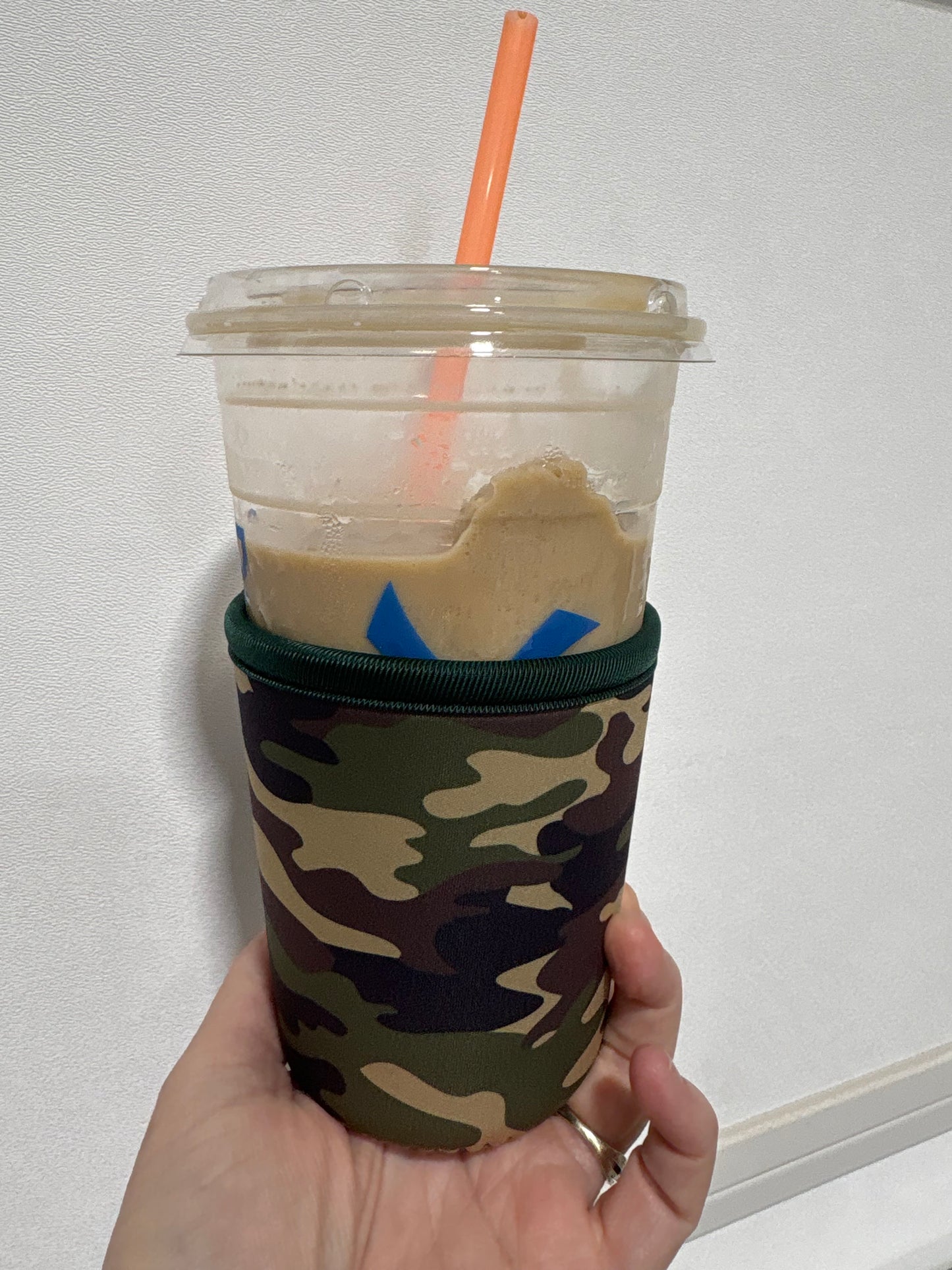 SOFT CUP SLEEVE