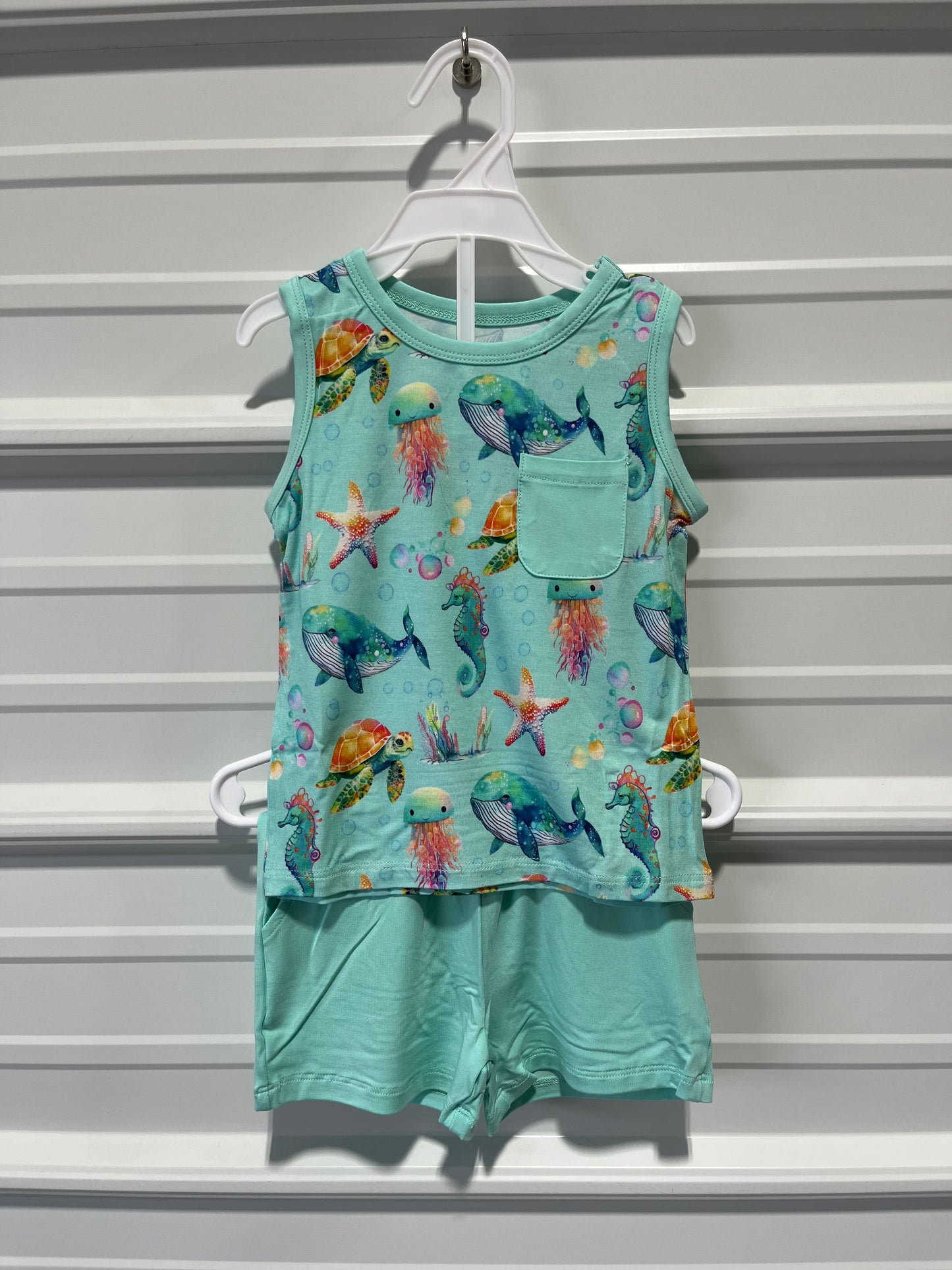 TWO PIECE SHORTS SET