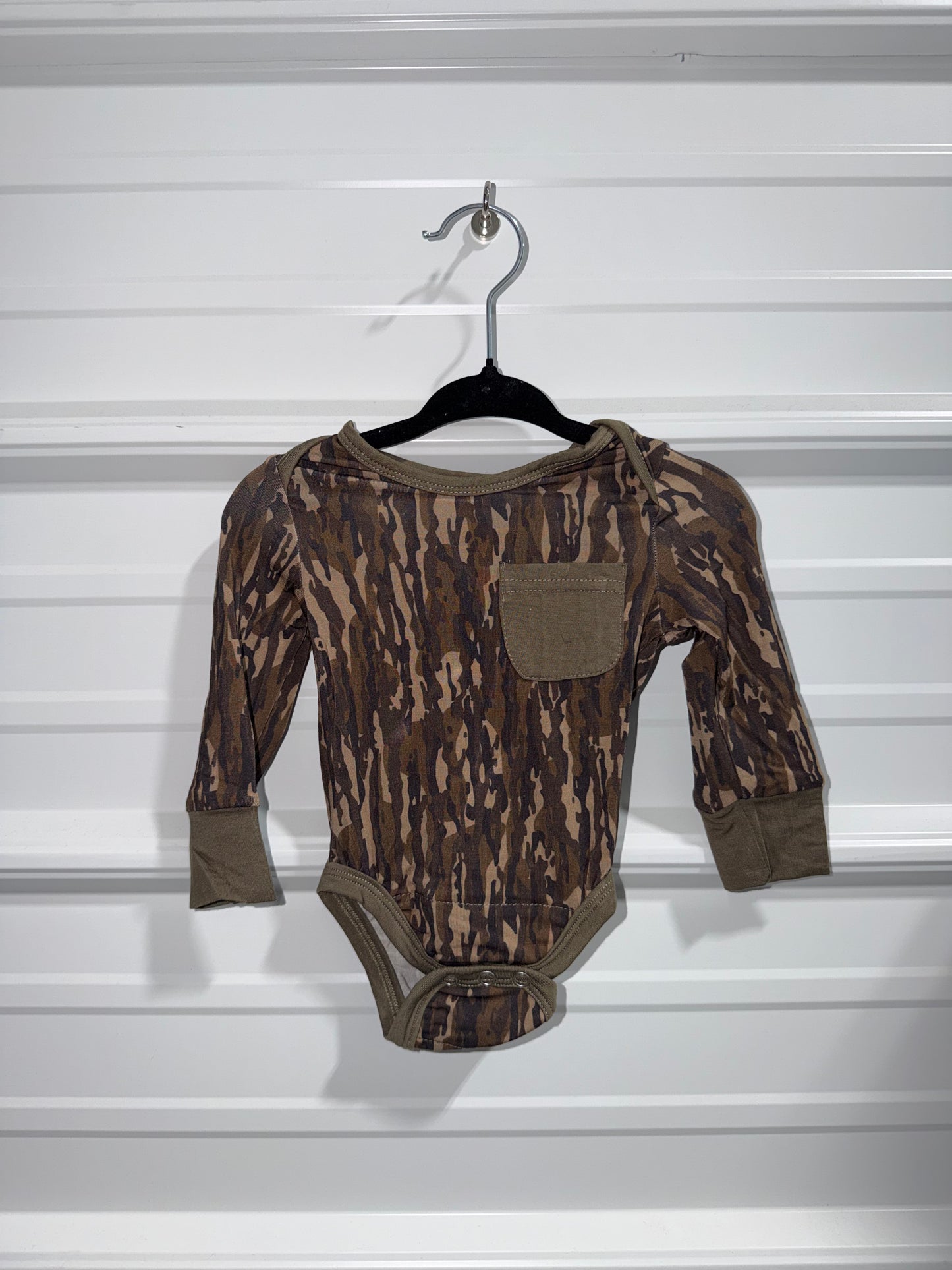 LONG SLEEVE ONESIE